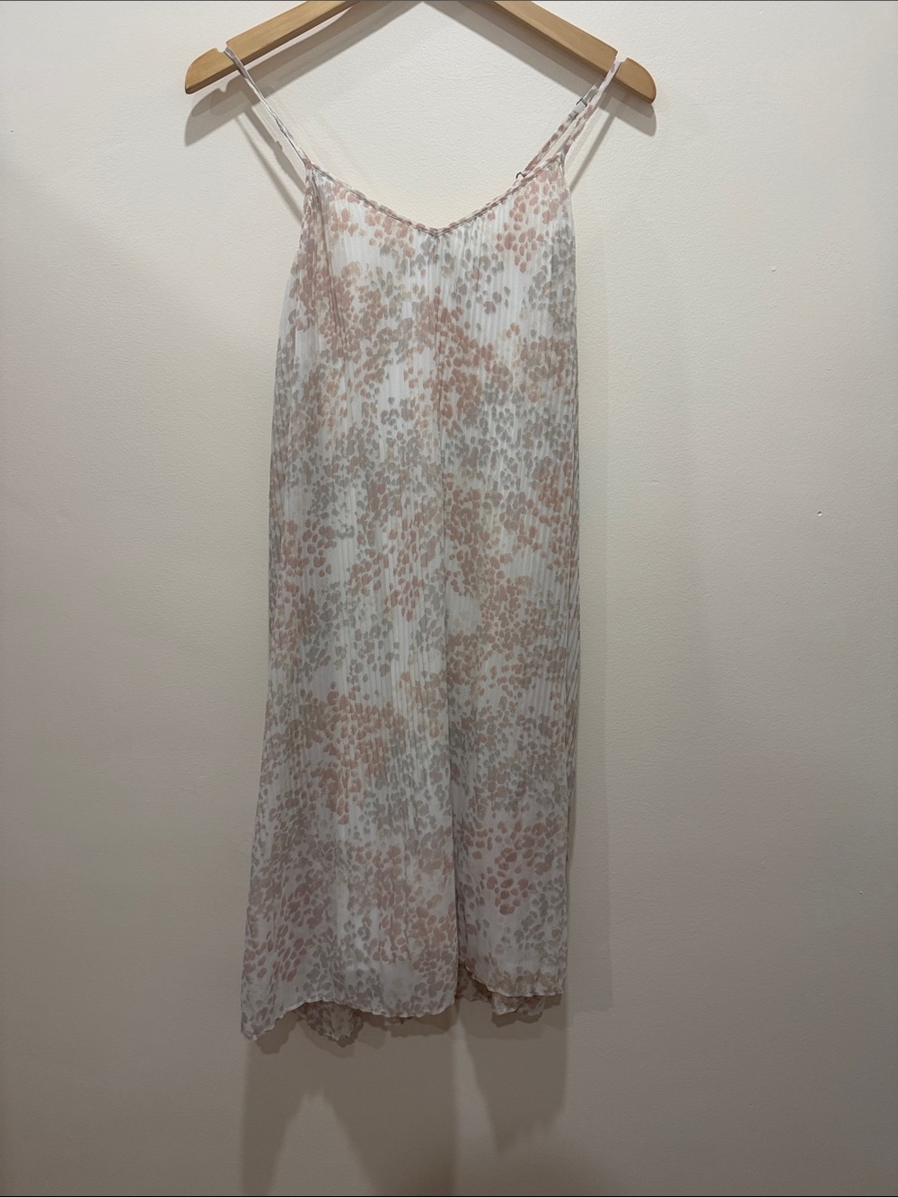 Abercrombie & Fitch Pleated Floral-Print Slip Dress in White, Grey and Blush